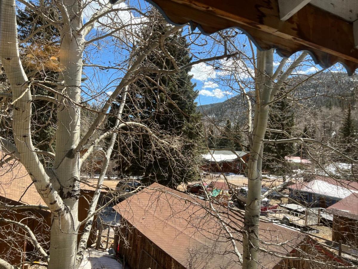 Mountain View Lodge 红河 外观 照片