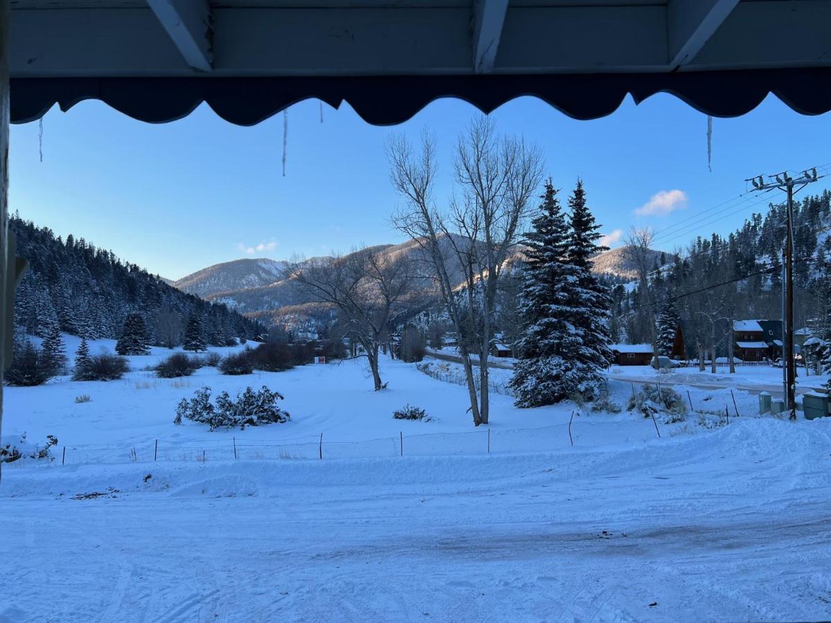 Mountain View Lodge 红河 外观 照片