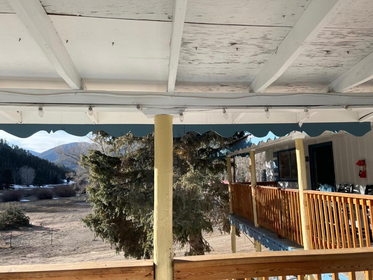 Mountain View Lodge 红河 外观 照片
